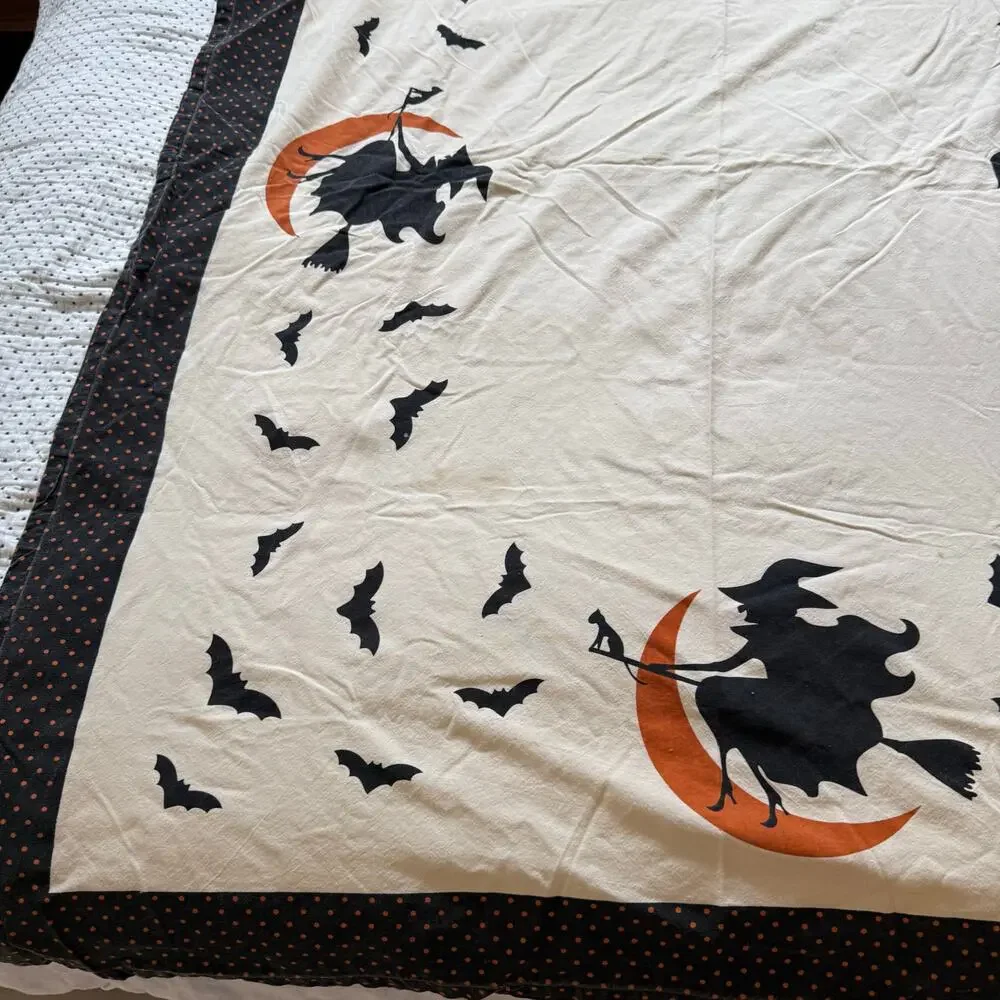 Spirit Halloween Tablecloth Witches Bats Black Orange 2016 Cotton
